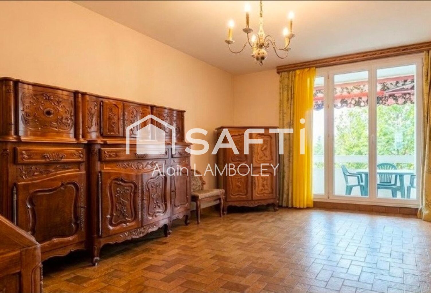 Aix-en-Provence : grand balcon, cave et 3 chambres possibles ! — photo 1