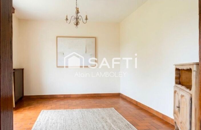 Aix-en-Provence : grand balcon, cave et 3 chambres possibles ! — photo 3