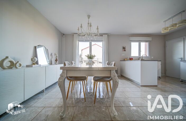 Vente Maison/villa 5 pièces — photo 2