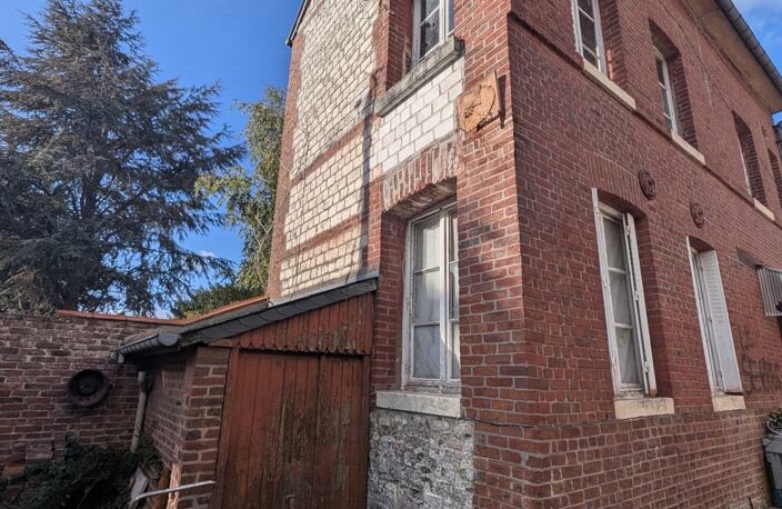 Vente Maison/villa 5 pièces — photo 2