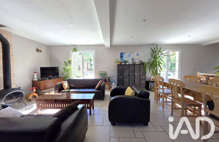 Vente Maison/villa 6 pièces — photo 2