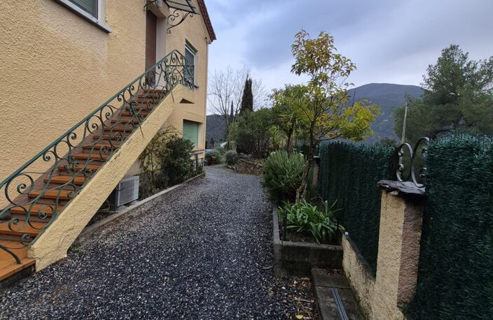 Vente Maison traditionnelle 8 pièces — photo 4