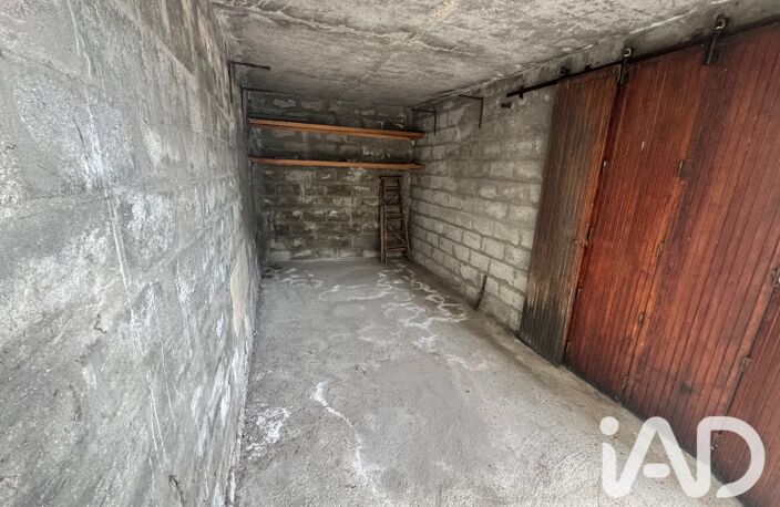 Vente Garage 13 m&sup2; — photo 3