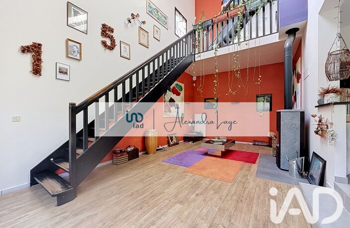 Vente Maison/villa 8 pièces — photo 2