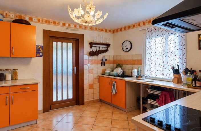 Vente Maison/villa 6 pièces — photo 5