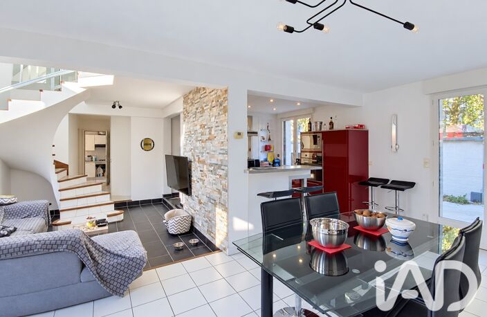 Vente Maison/villa 7 pièces — photo 3