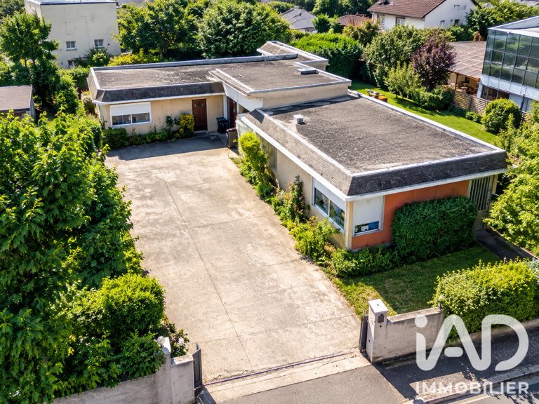 Vente Boutique/Local commercial 200 m&sup2; — photo 1