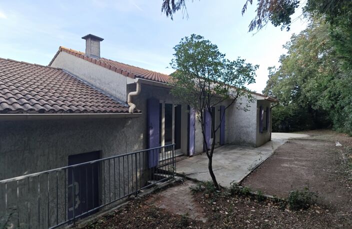 Vente Maison/villa 4 pièces — photo 2