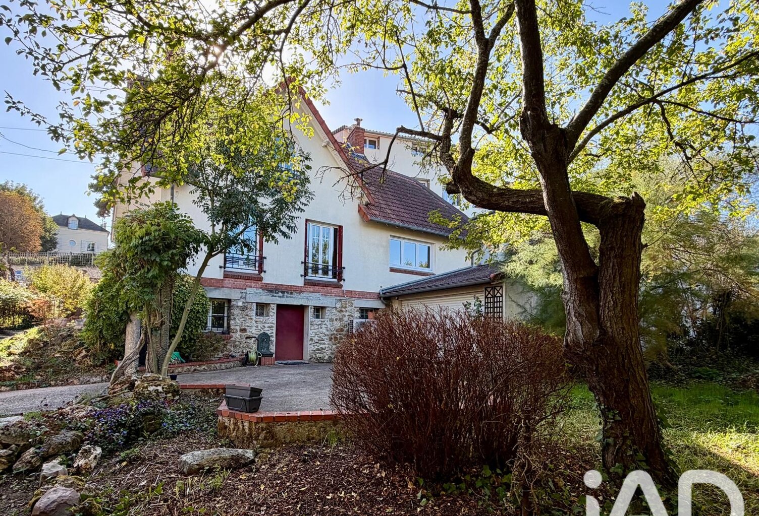 Vente Maison/villa 8 pièces — photo 1