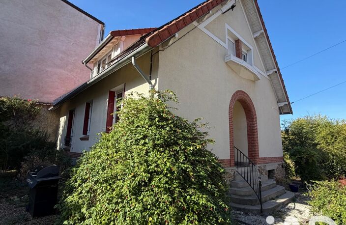 Vente Maison/villa 8 pièces — photo 3