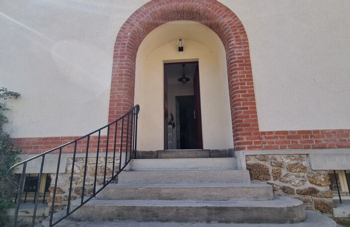 Vente Maison/villa 8 pièces — photo 5