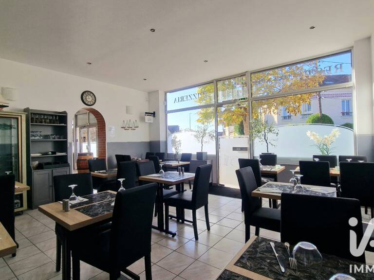 Vente Boutique/Local commercial 160 m&sup2; — photo 1