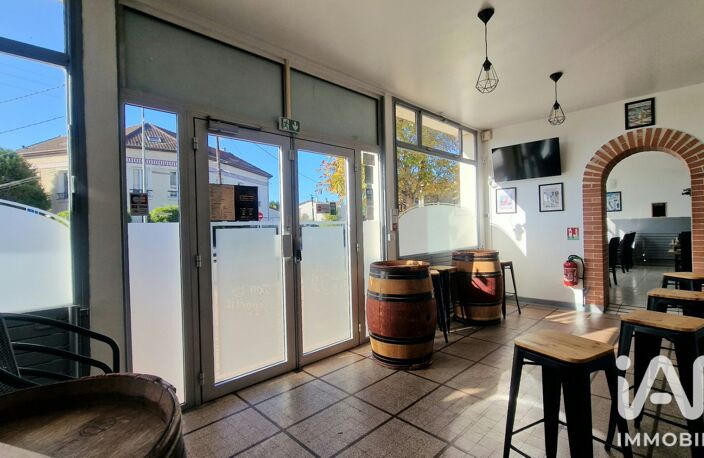 Vente Boutique/Local commercial 160 m&sup2; — photo 3