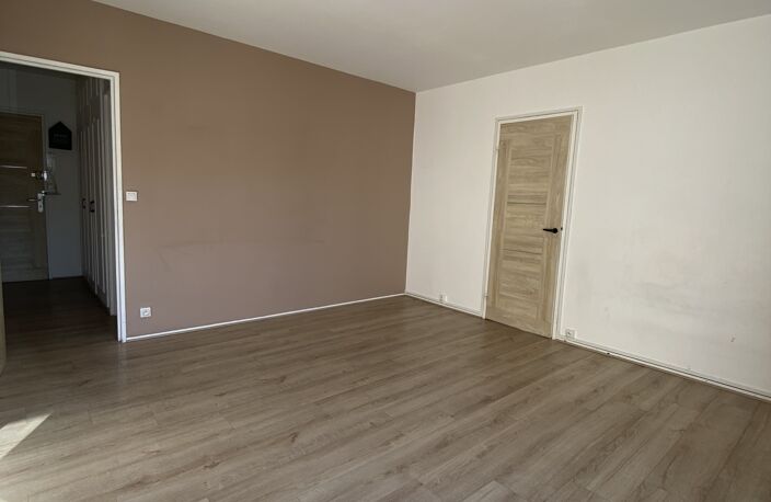 Vente Appartement 3 pièces — photo 3