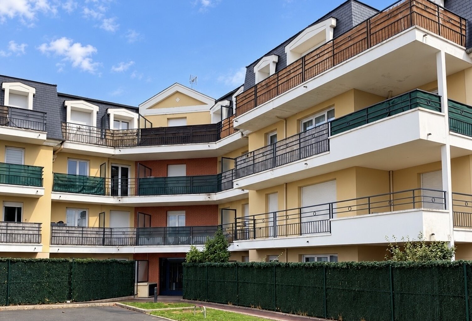 Vente Studio 1 pièce — photo 1