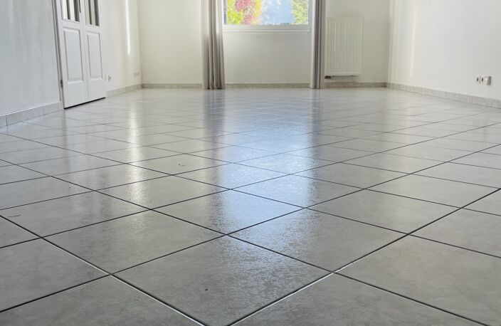 Vente Maison de campagne 5 pièces — photo 3