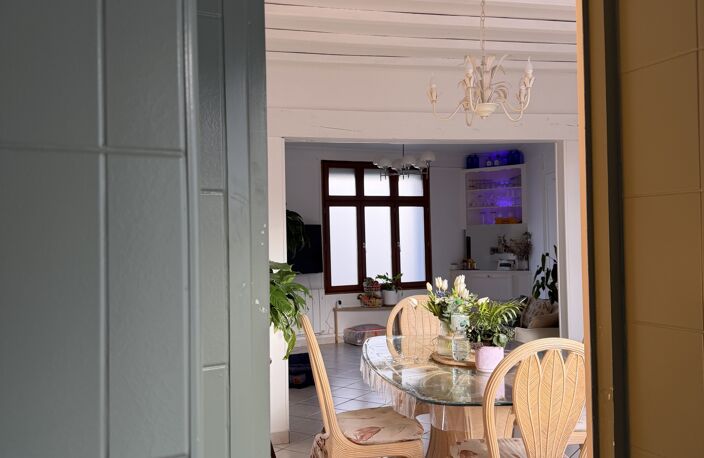Vente Maison de ville 4 pièces — photo 2
