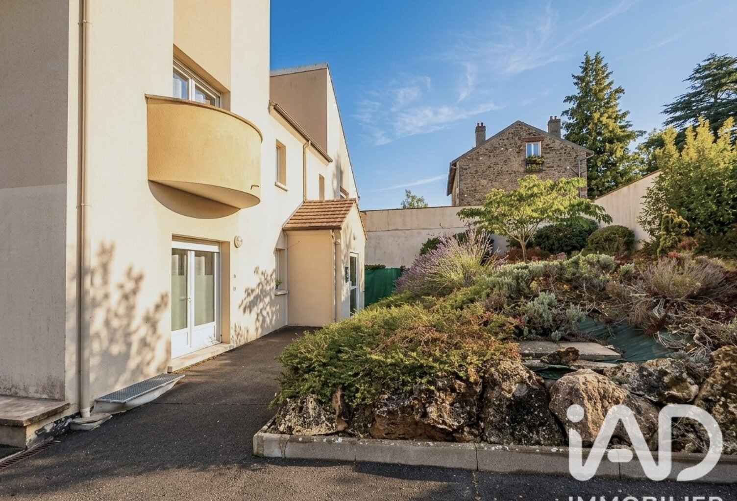 Vente Studio 1 pièce — photo 1