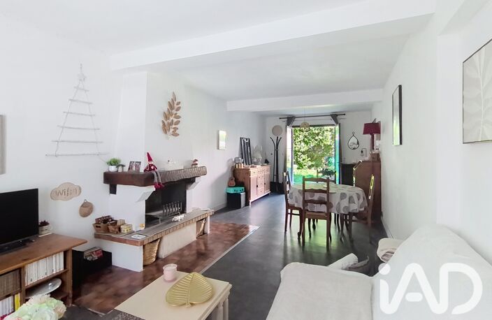Vente Maison/villa 9 pièces — photo 2