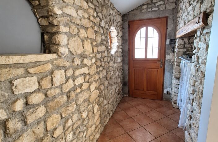 Vente Maison/villa 8 pièces — photo 2