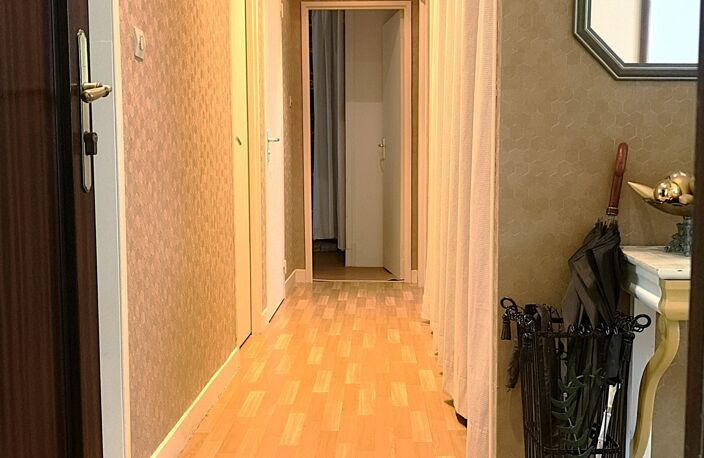 Vente Appartement 4 pièces — photo 3