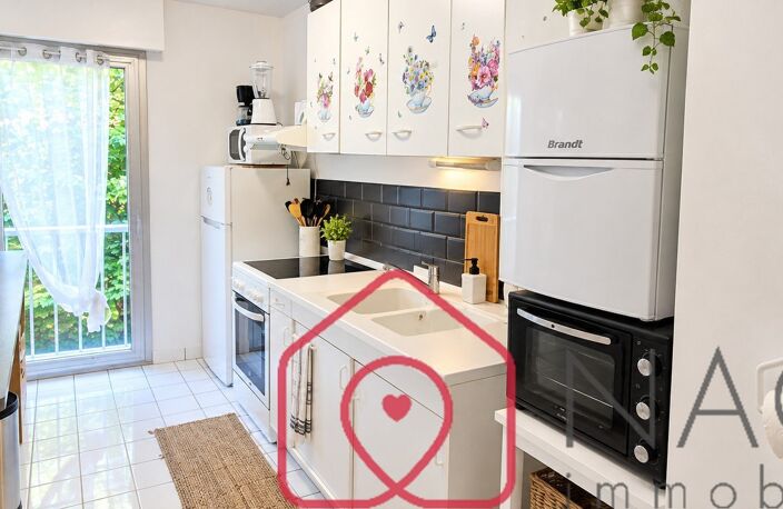 Bel Appt. T2 de 50.50m² +cave +parking privatif en sous-sol 79000. — photo 4