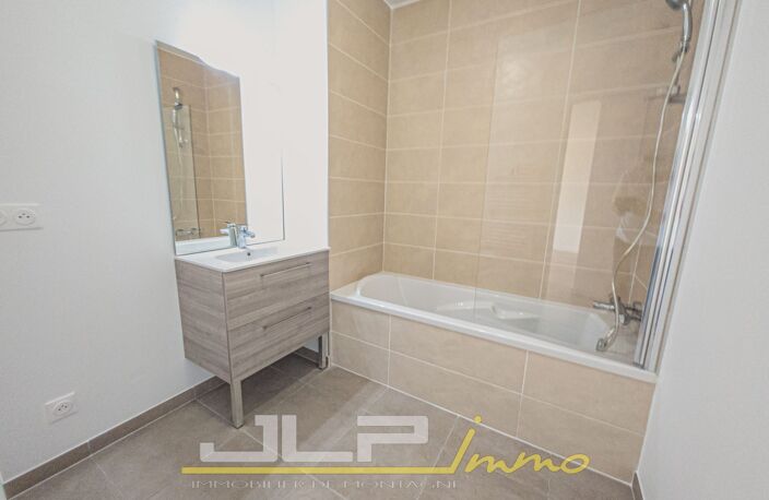 Appartement neuf avec loggia et garage — photo 4