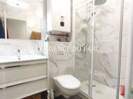 ROYAN - QUARTIER DU PARC - CHARMANT APPARTEMENT T1 - BALCON - CAVE — photo 2