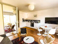 ROYAN - QUARTIER DU PARC - CHARMANT APPARTEMENT T1 - BALCON - CAVE — photo 4