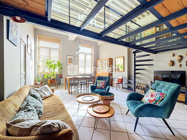 Appartement Lyon 3 pièce(s) 132 m2 — photo du bien