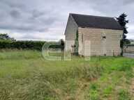 ref9109. Terrain constructible de 2750 m2 non viabilisé. Eau é — photo 2