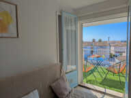APPARTEMENT 3 PIECES AVEC VUE DEGAGEE SUR LES SALINS DU MIDI — photo 3
