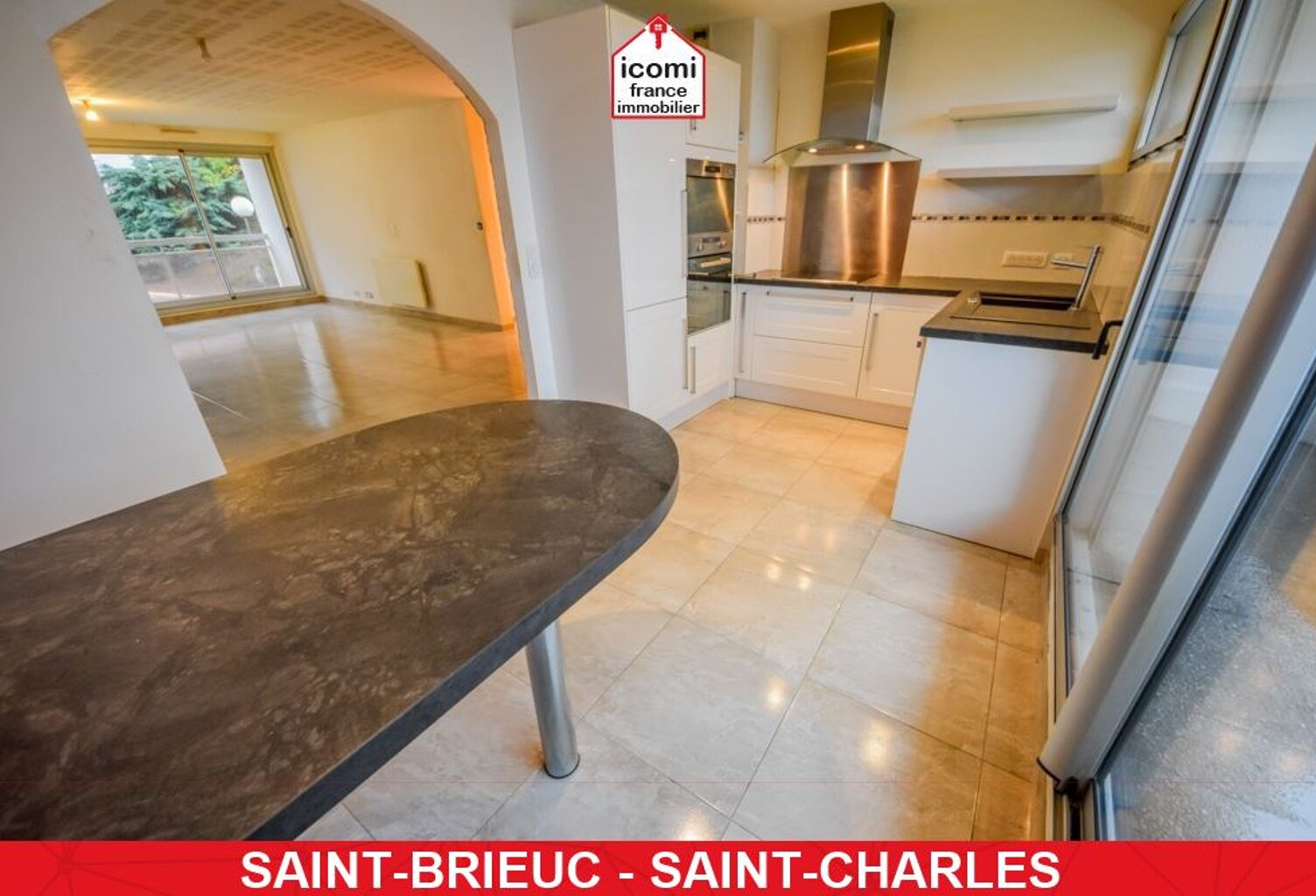 COTES-D'ARMOR - Saint-Brieuc (22000) - A VENDRE - APPARTEMENT DE 1979 T4 90M² - 2 CHAMBRES - DALLE BETON - ASCENSEUR - PARKING PRIVATIF - BALCONS — photo 1