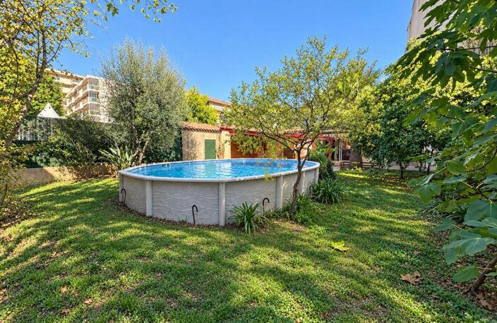 SPACIEUSE MAISON DE VILLE AVEC GRAND JARDIN À 5 MIN DES PLAGES À PIED ! — photo 2
