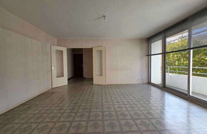 CHENÔVE – Appartement T4 lumineux avec balcon et cave — photo 5