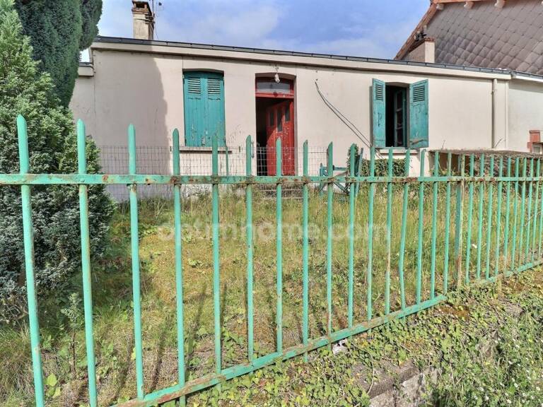 Projet de réhabilitation complète – Maison en pierre 85 m² + cave 27 m² sur parcelle de 430 m² – CeMaison en pierre de plain-pied – 85 m² + cave 27 m² sur terrain de 430 m² – Centre de Port-Saint-Père — photo 1