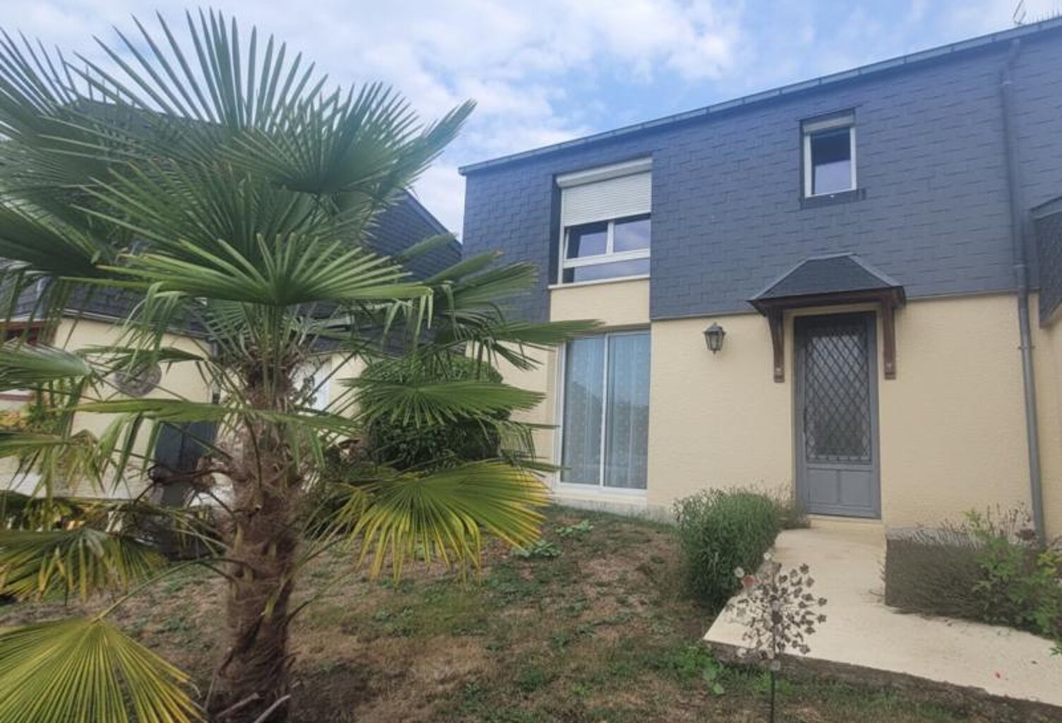 À Ferrières-en-Bray, découvrez cette maison de 89 m² avec 3 chambres, garage et jardin — photo 1