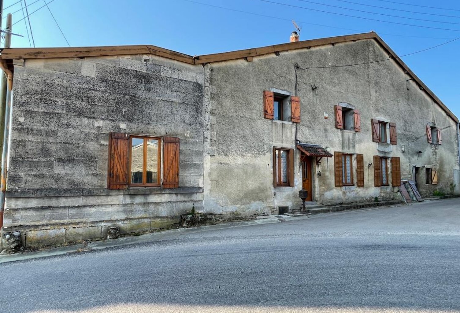 MAISON DE VILLAGE 3 CHAMBRES HABITABLE DE SUITE — photo 1