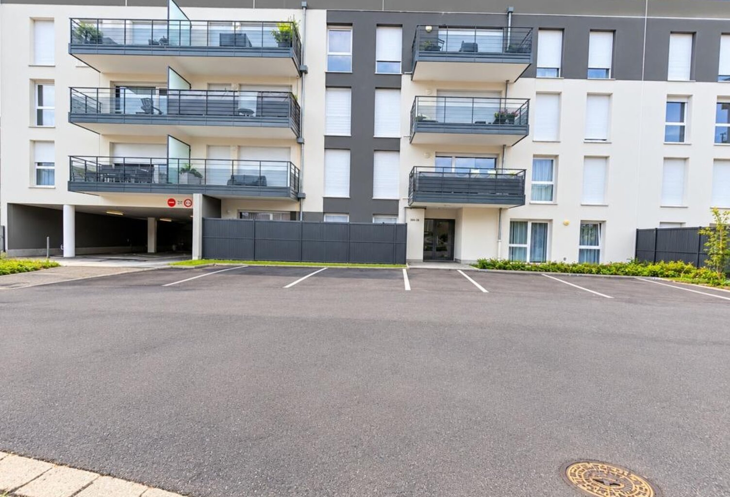Appartement F3 dans Résidence Récente avec Ascenseur — photo 1