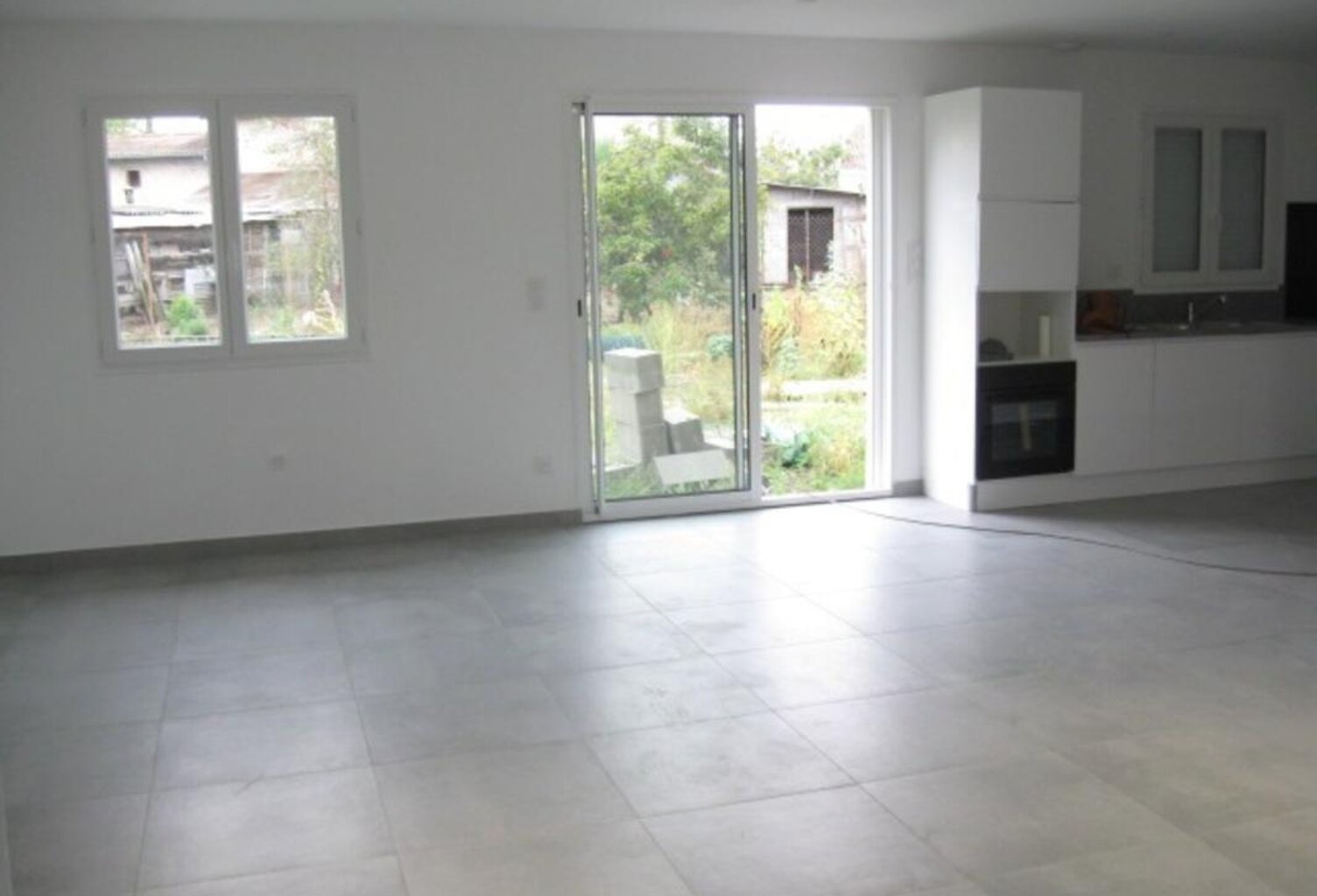 Maison à vendre 4 pièces LEZOUX (63) — photo 1