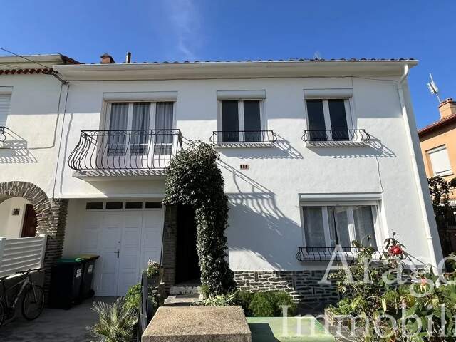 VILLA TRADITIONNELLE 3 FACES T5 — photo du bien