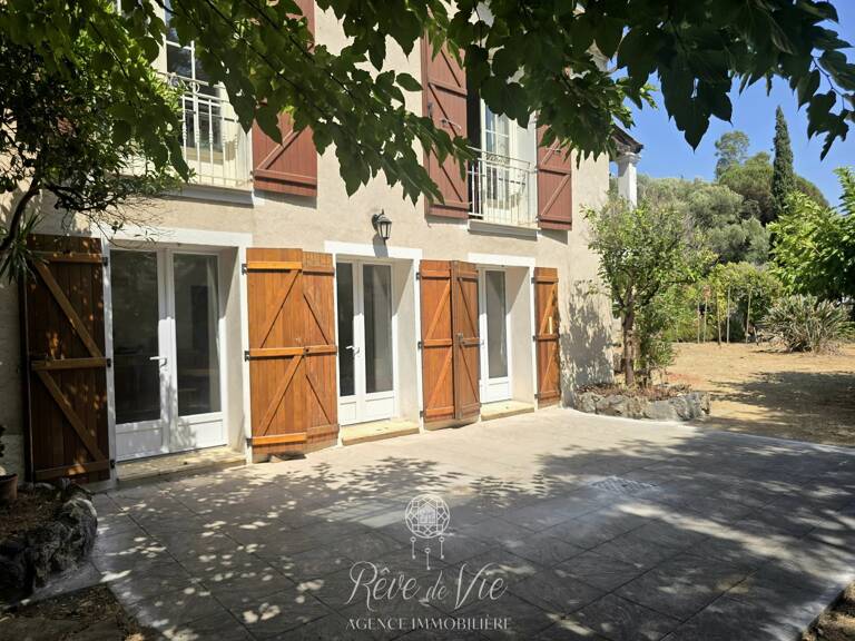 MAISON À RÉNOVER LE LAVANDOU CENTRE-VILLE PROCHE PLAGES — photo 1