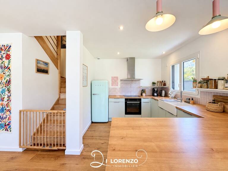 Maison à vendre 4 pièces VIMINES (73) — photo 1
