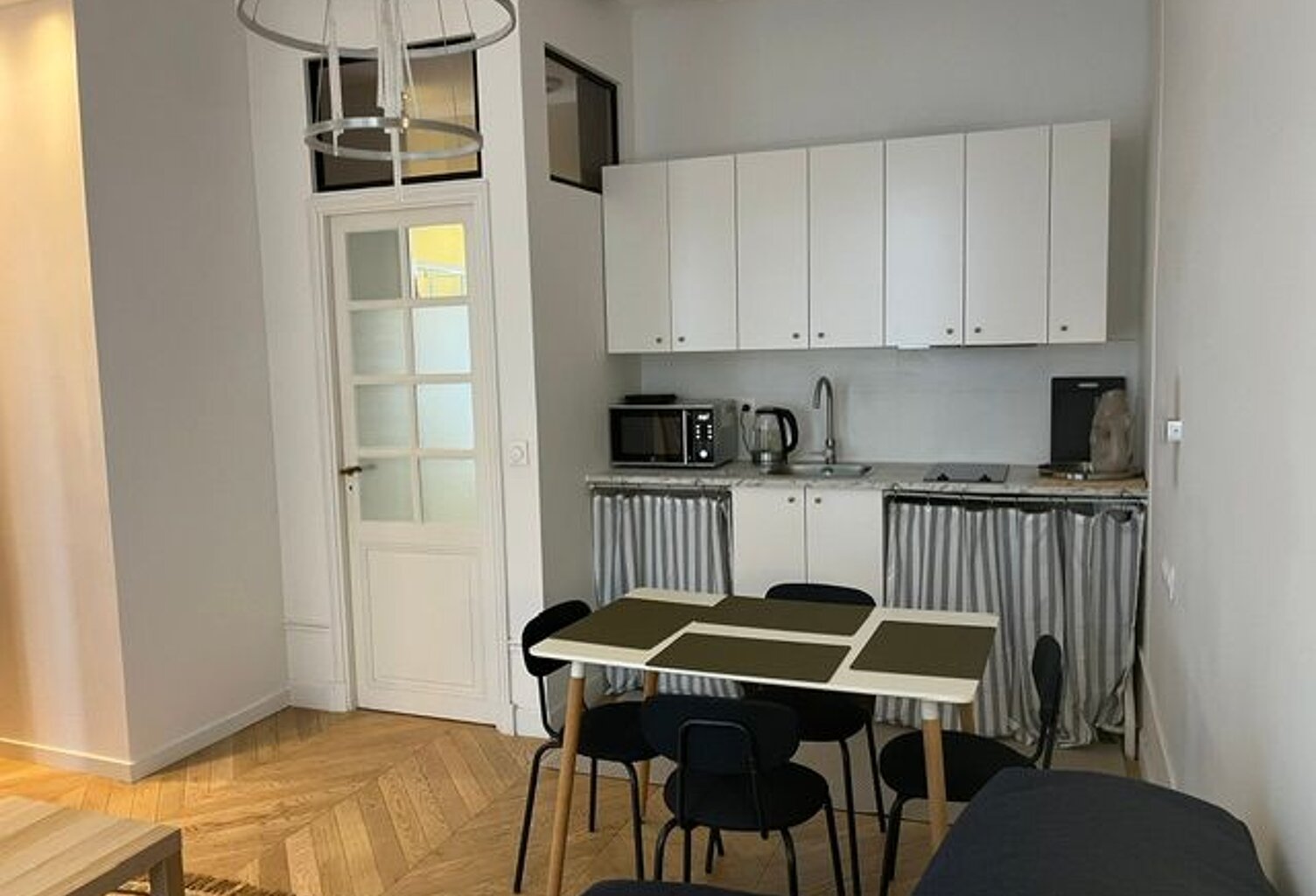 Studio de 24m2 à louer sur Neuilly-sur-Seine — photo 1
