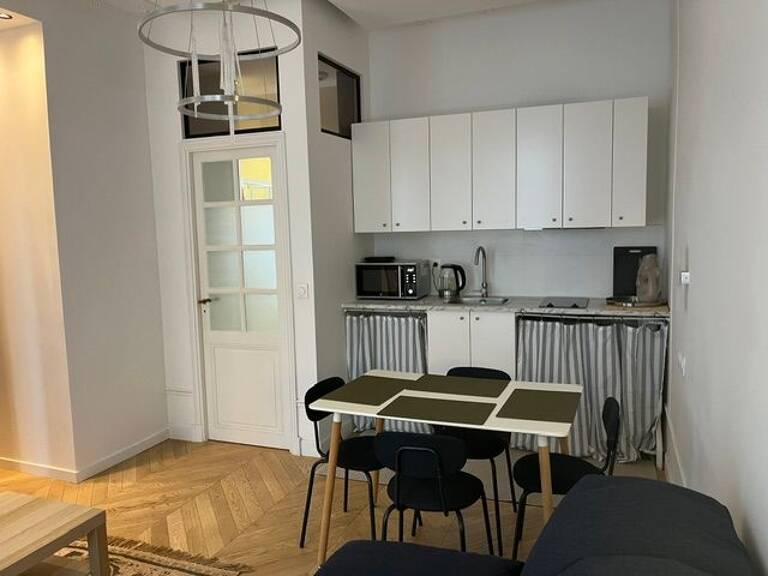 Studio de 24m2 à louer sur Neuilly-sur-Seine — photo 1