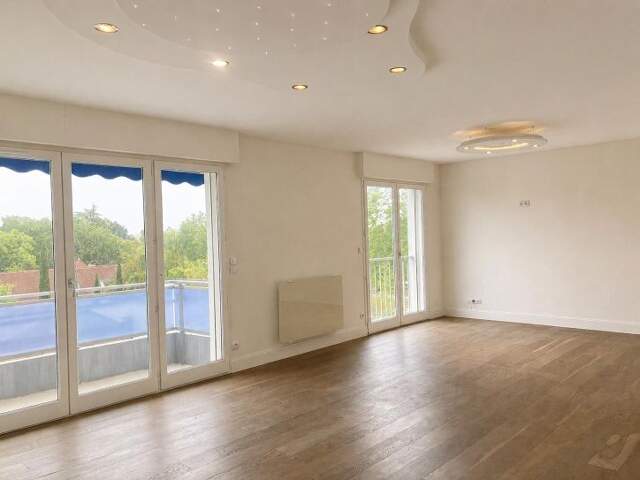 Appartement de 91m2 à louer sur Bordeaux — photo du bien