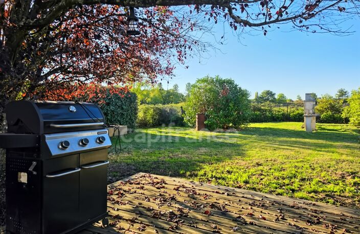 À 25 minutes de Tours, pavillon familial avec piscine et vue sur la campagne — photo 3