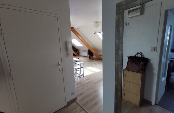 Appartement à louer 2 pièces BELFORT (90) — photo 5