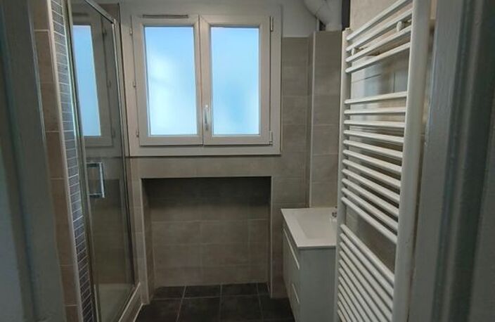 Appartement de 68m2 à louer sur Alès — photo 3