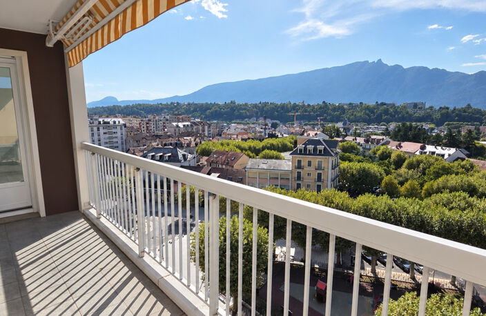 Appartement (73)AIX-LES-BAINS CENTRE-VILLE – APPARTEMENT 81,45 m² – 2 CHAMBRES – GARAGE ET CAVE — photo 2